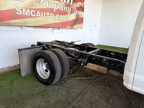 Used 2020 Ford F350 XL w/ Power Equipment Group image 3