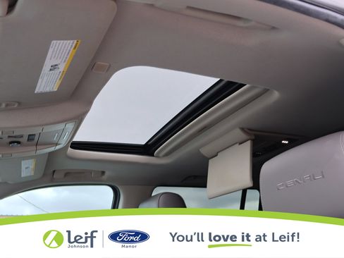 Used 2019 GMC Yukon XL Denali w/ Open Road Package image 15