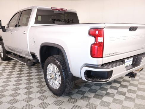 Used 2023 Chevrolet Silverado 2500 High Country w/ Technology Package AWD/4WD image 24