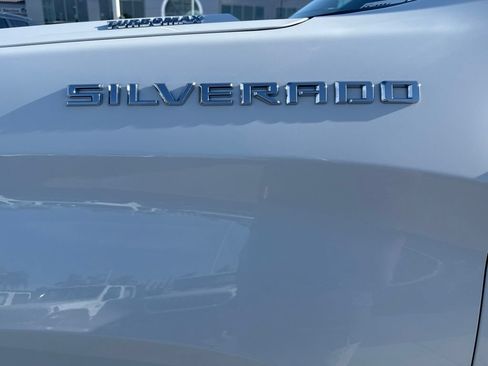 Used 2025 Chevrolet Silverado 1500 Custom AWD/4WD image 14