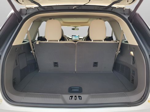 Used 2022 Lincoln Aviator Grand Touring w/ Equipment Group 301A image 9