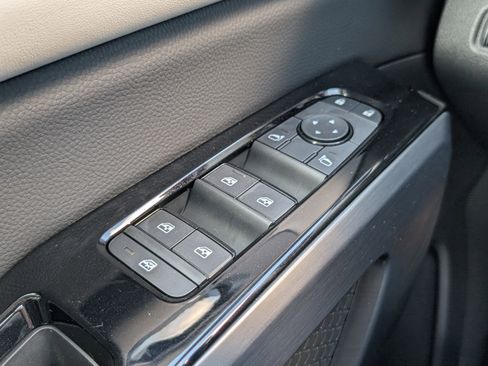 New 2026 Nissan Pathfinder SL FWD image 19