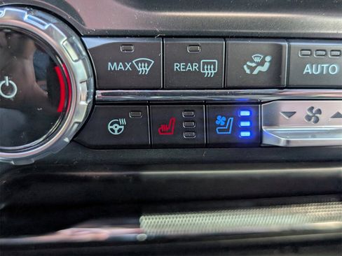 New 2025 Ford F150 King Ranch w/ FX4 Off-Road Package image 21