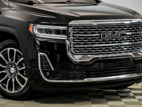 Used 2022 GMC Acadia Denali w/ Denali Technology Package AWD/4WD image 2