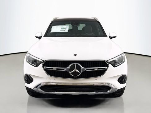 Used 2026 Mercedes-Benz GLC 300 4MATIC image 2