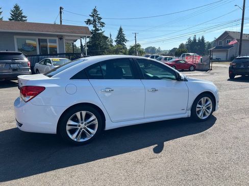 Used 2014 Chevrolet Cruze LTZ w/ Sun, Sound and Sport Package FWD image 5