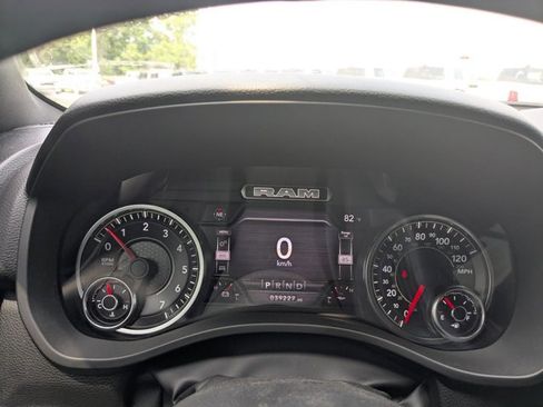 Used 2022 RAM 1500 Lone Star RWD image 11