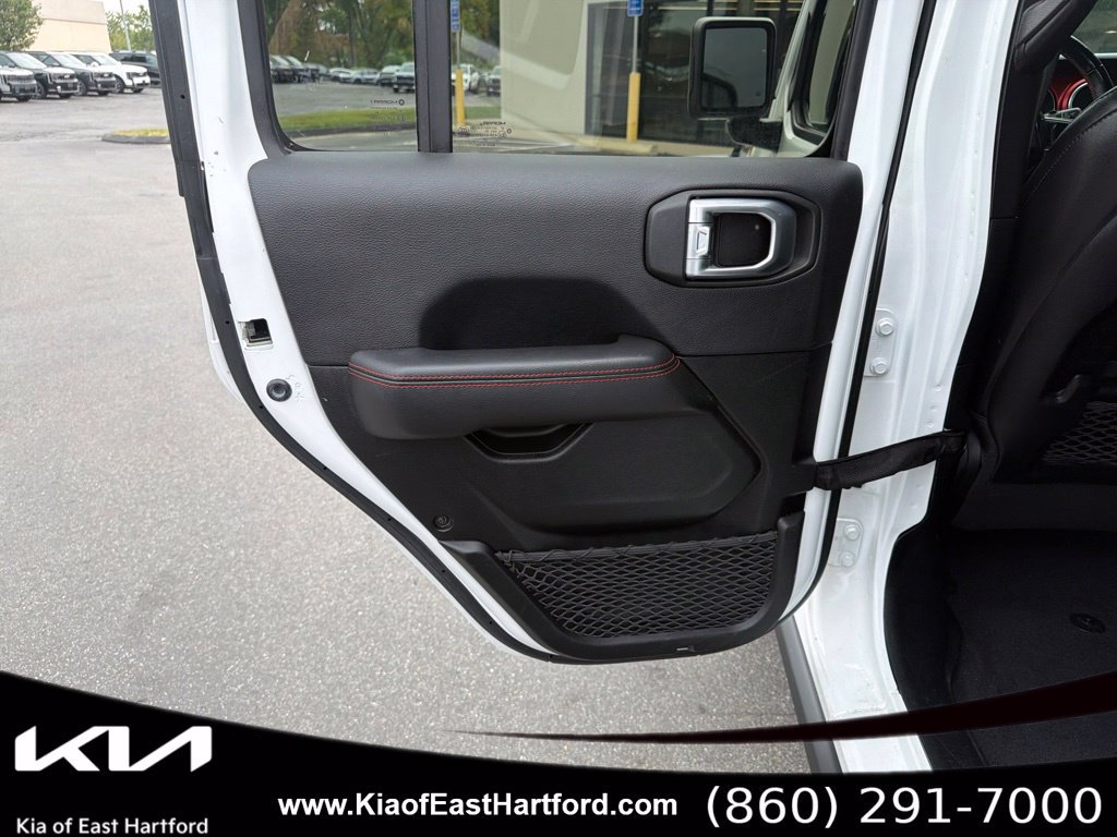Used 2021 Jeep Wrangler Unlimited Rubicon AWD/4WD image 17