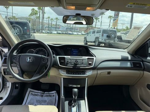 Used 2014 Honda Accord LX image 27
