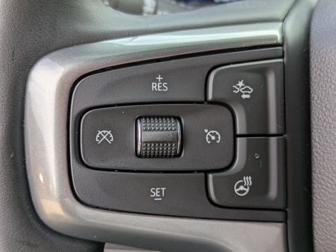 Used 2024 Chevrolet Tahoe Z71 w/ Luxury Package image 23