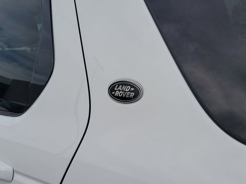 Used 2023 Land Rover Discovery Sport S R-Dynamic image 29