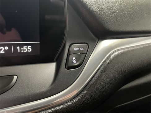 Certified 2024 Chevrolet Blazer LT w/ Convenience Package image 28