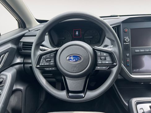 Used 2025 Subaru Crosstrek 2.0i AWD/4WD image 12