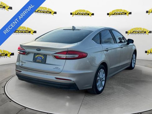 Used 2019 Ford Fusion SE image 5