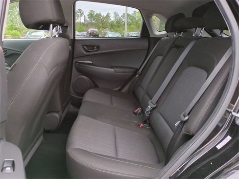 Used 2023 Hyundai Kona SEL w/ Winter Weather Package image 14