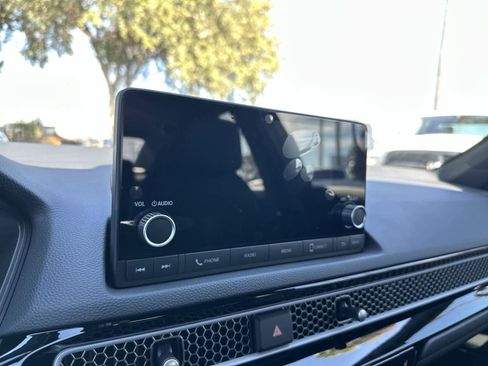 Used 2026 Honda Civic Sport image 4