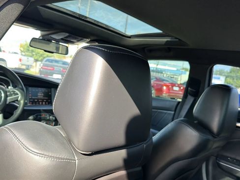 Used 2016 Dodge Charger R/T w/ Plus Group RWD image 49