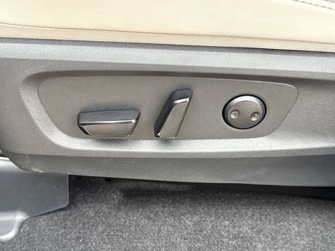 New 2026 Nissan Pathfinder SL w/ Cargo Package image 24