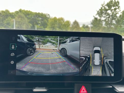 New 2026 Kia Carnival SX w/ SX Dark Edition Package image 51