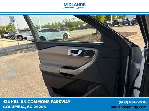 Used 2023 Ford Explorer XLT w/ Equipment Group 202A RWD image 23
