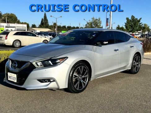 Used 2017 Nissan Maxima 3.5 SV FWD image 9