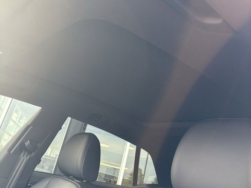 Used 2021 Audi Q8 Prestige w/ Prestige Package image 23