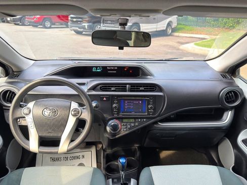 Used 2014 Toyota Prius C Three FWD image 27
