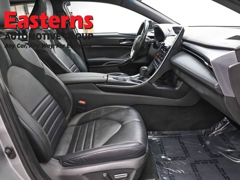 Used 2021 Toyota Avalon XSE image 25