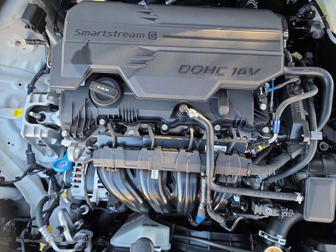 New 2026 Hyundai Elantra Sport image 14