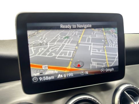 Used 2019 Mercedes-Benz CLA 250 4MATIC image 60