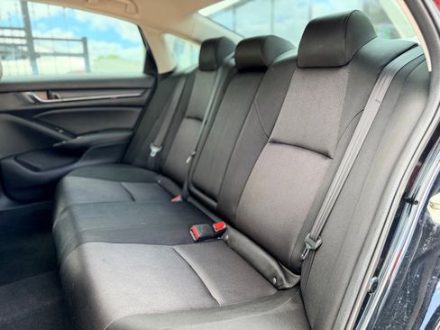Used 2019 Honda Accord LX image 18