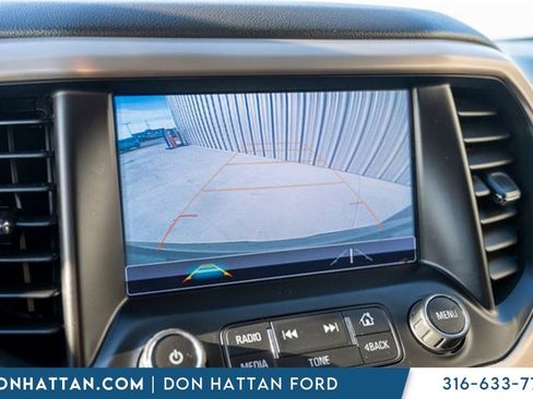 Used 2019 GMC Acadia Denali image 18