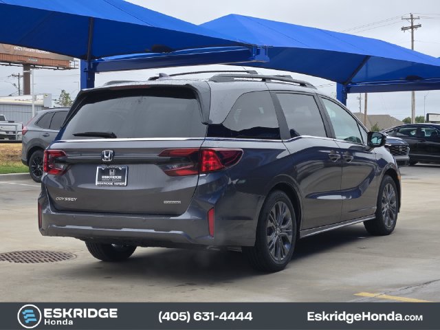New 2027 Honda Odyssey Touring image 4