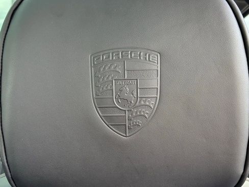 New 2026 Porsche Macan AWD/4WD image 17