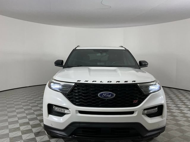 Used 2020 Ford Explorer ST w/ Premium Technology Package AWD/4WD image 2