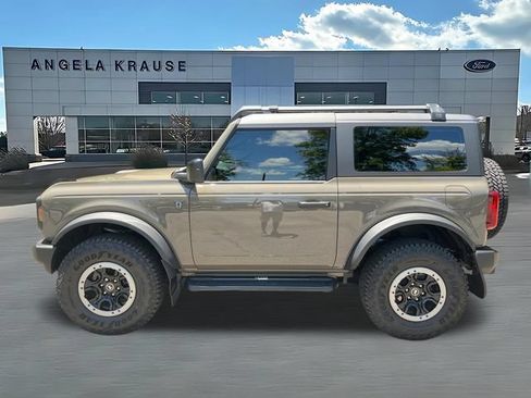 Used 2026 Ford Bronco 2-Door w/ Sasquatch Package AWD/4WD image 4