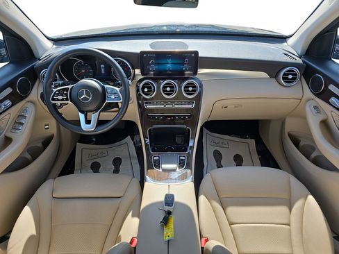 Used 2022 Mercedes-Benz GLC 300 image 12