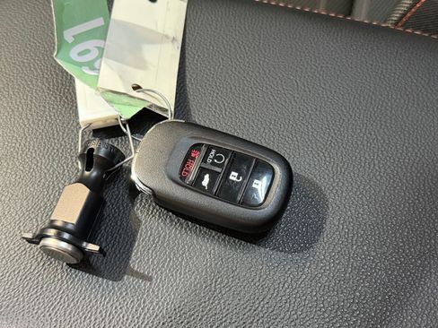 Used 2023 Honda CR-V Sport image 36