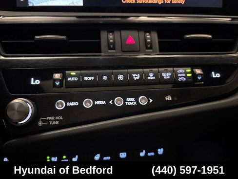 Used 2024 Lexus ES 350 F Sport w/ Accessory Package (Z2) FWD image 22
