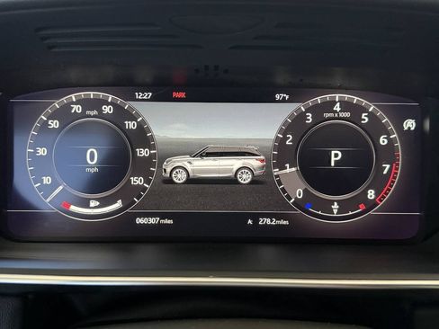Used 2018 Land Rover Range Rover Sport HSE AWD/4WD image 28