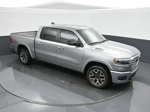 Used 2025 RAM 1500 Laramie w/ Laramie Southwest Edition AWD/4WD image 27