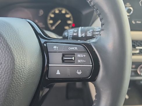 Certified 2023 Honda HR-V EX-L image 13