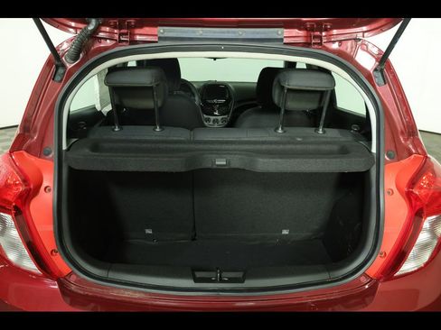Used 2022 Chevrolet Spark LT FWD image 9