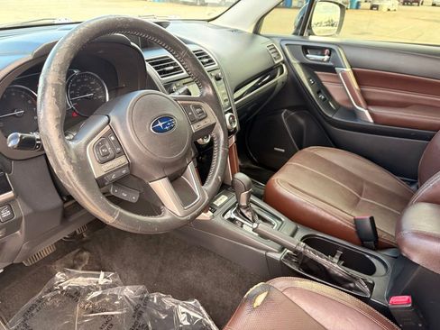 Used 2018 Subaru Forester 2.5i Touring AWD/4WD image 16