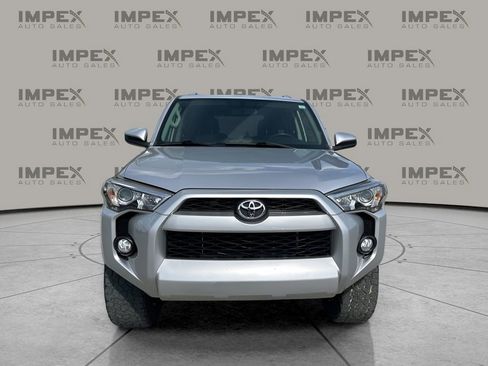 Used 2016 Toyota 4Runner SR5 image 8