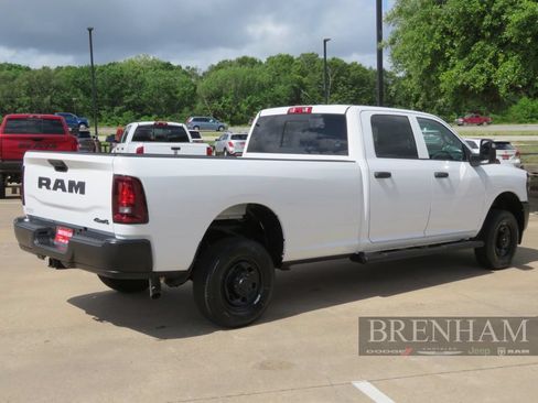 Used 2026 RAM 2500 Tradesman AWD/4WD image 3