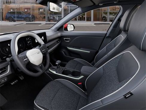 New 2025 Kia K4 GT-Line w/ GT-Line Premium Package image 17