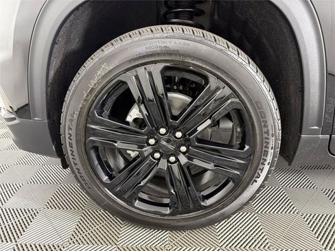 New 2026 GMC Acadia Elevation w/ Black Edition FWD image 9