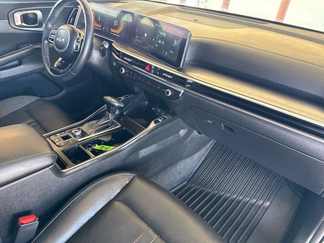 Used 2024 Kia Sorento S w/ Panoramic Sunroof Package FWD image 12