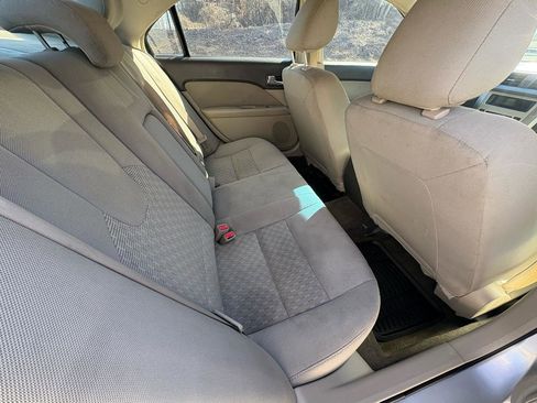 Used 2011 Ford Fusion S image 12